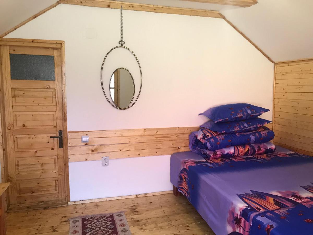 Casutele Doftanei Apartment Tesila ภายนอก รูปภาพ
